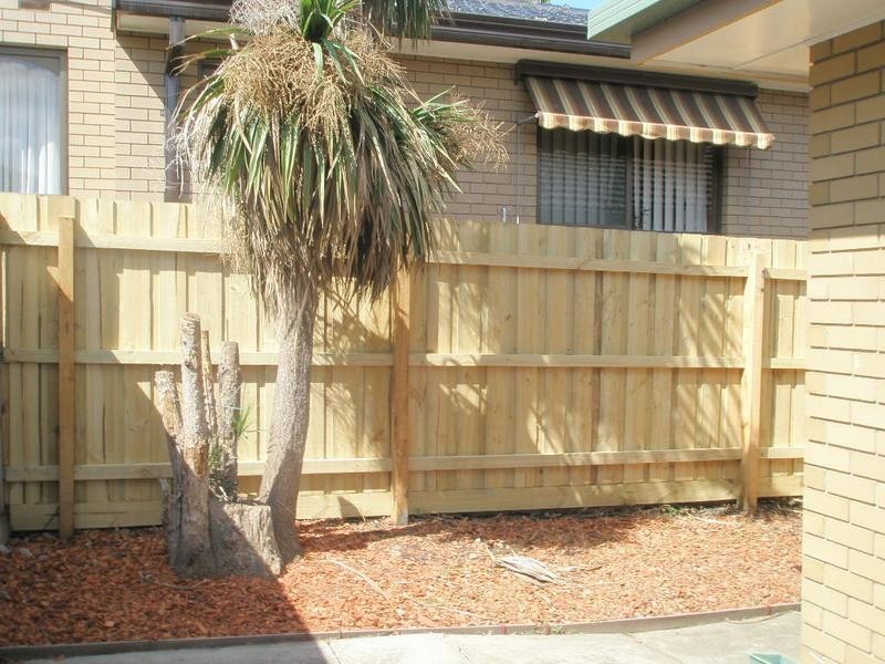 2/55 Fawkner Cres, Keilor East VIC 3033