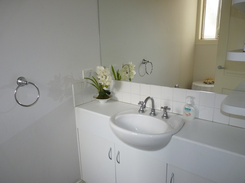 80A WAVERLEY STREET, Moonee Ponds VIC 3039
