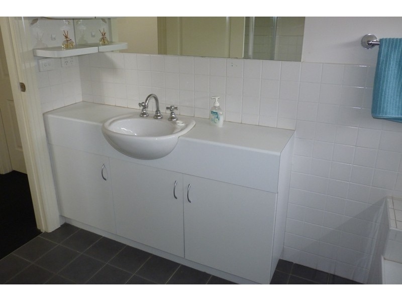 80A WAVERLEY STREET, Moonee Ponds VIC 3039