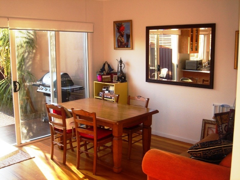 3/1 Ferguson St, Ascot Vale VIC 3032