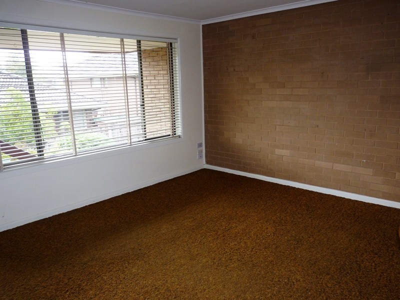4/22 Laurence Avenue, Airport West VIC 3042