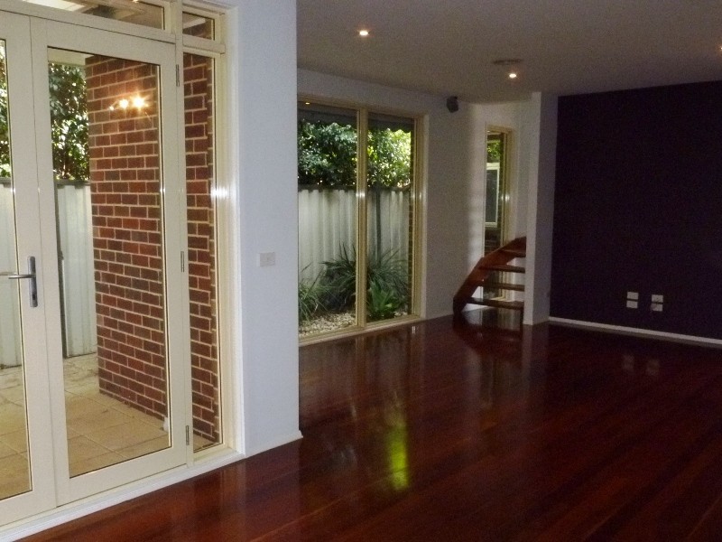 1A Newton Street, Glenroy VIC 3046