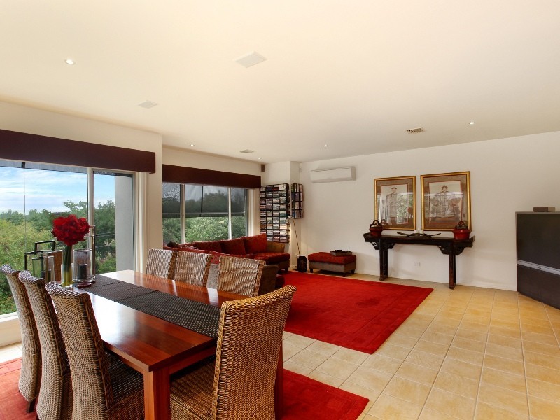 6 Erinvale Close, Gisborne VIC 3437