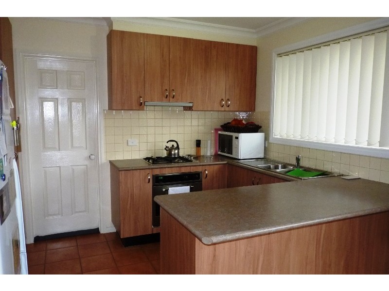 2/1 Bedford Street, Airport West VIC 3042