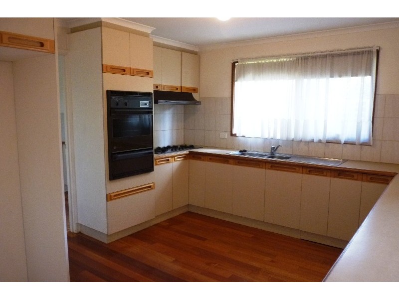 1/157 Bradshaw Street, Essendon VIC 3040