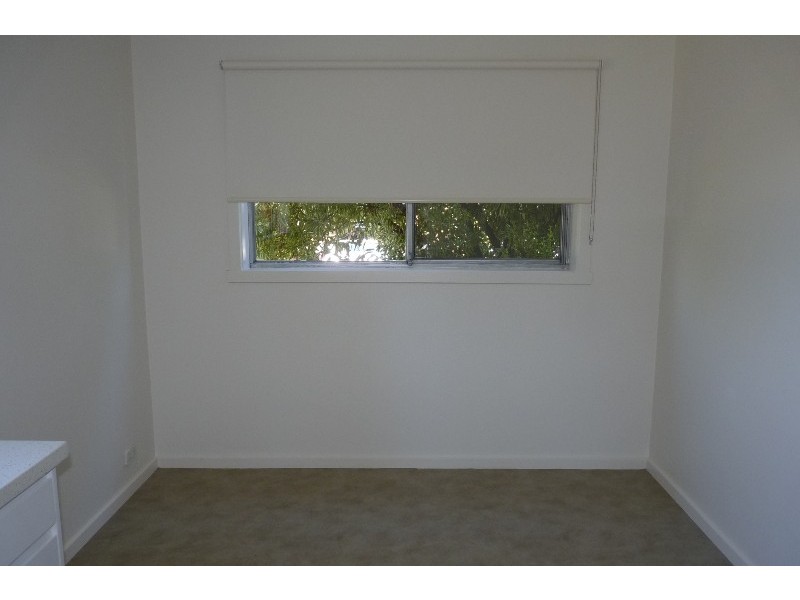 2/61 Primrose Street, Essendon VIC 3040