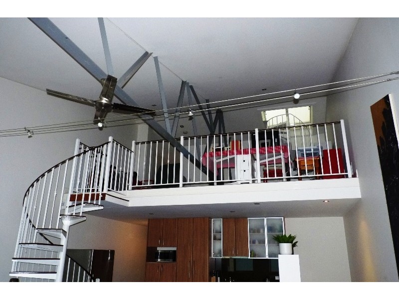 6/259 Sydney Road, Brunswick VIC 3056