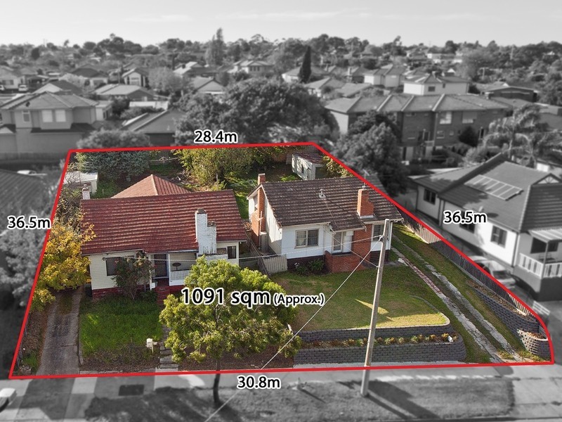 702 & 704 Pascoe Vale Road, Oak Park VIC 3046