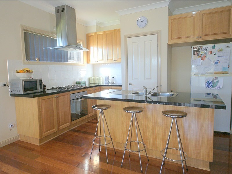 30 Cunningham Chase, Burnside Heights VIC 3023