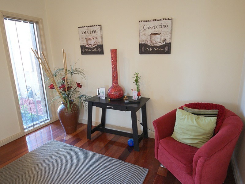 30 Cunningham Chase, Burnside Heights VIC 3023