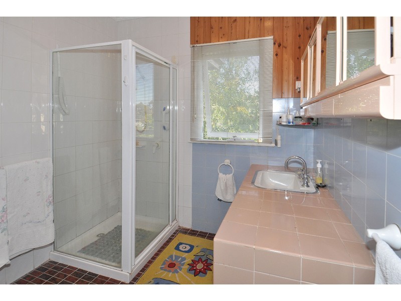 38 Xavier Street, Oak Park VIC 3046