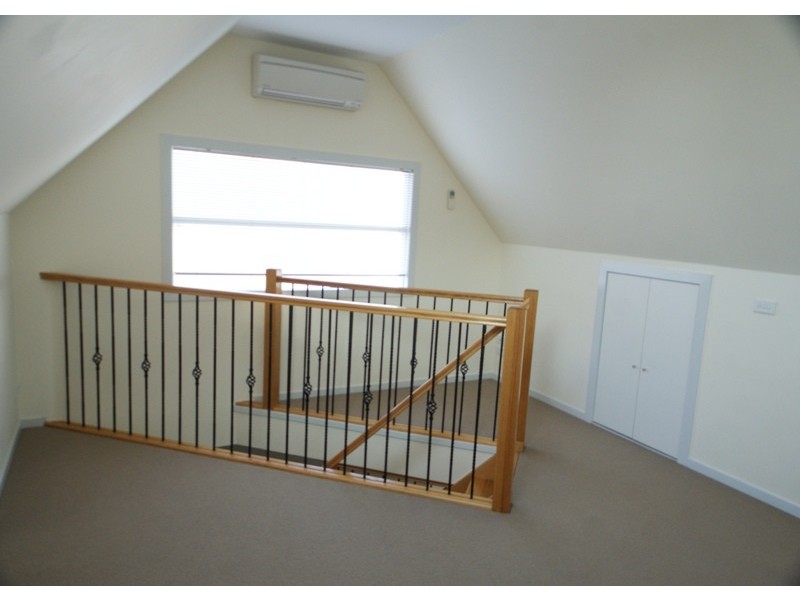 4/4 Herbert Street, Pascoe Vale VIC 3044