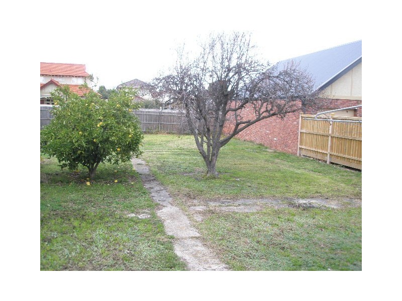 44 Roberts Street, Essendon VIC 3040