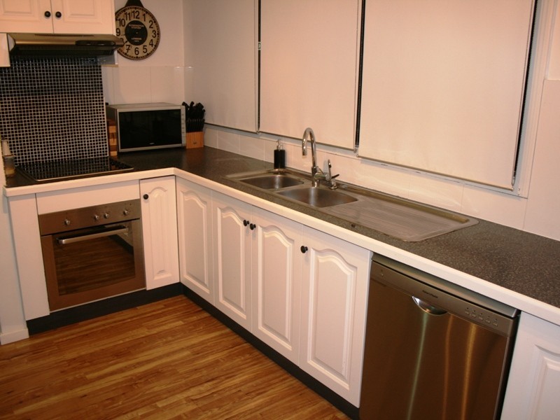 94 Bamford Avenue, Westmeadows VIC 3049