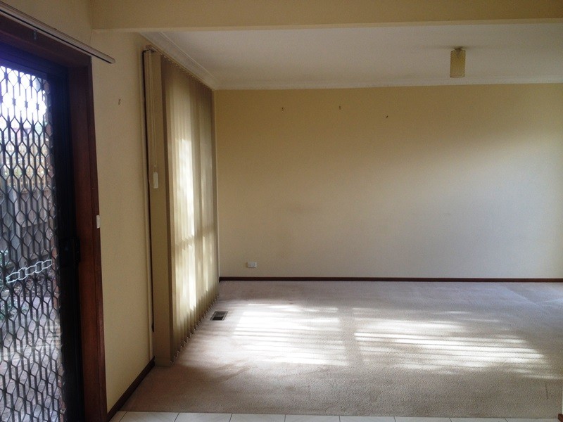 2/6 KIndale Court, Avondale Heights VIC 3034