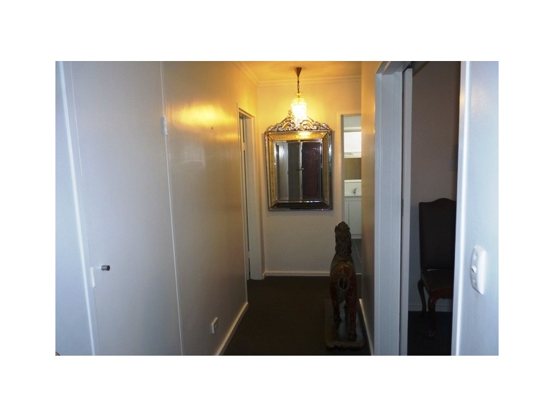 4/24 Leslie Road, Essendon VIC 3040