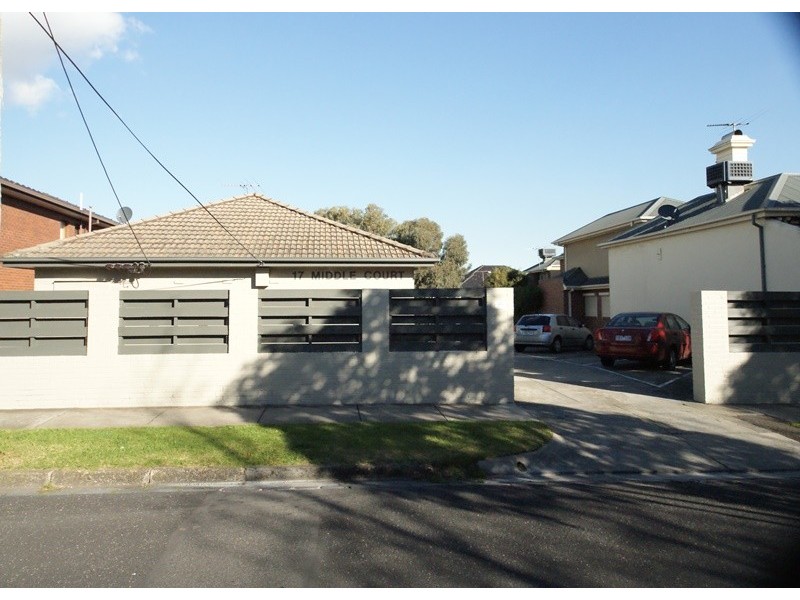 2/17 MIddle Street, Ascot Vale VIC 3032