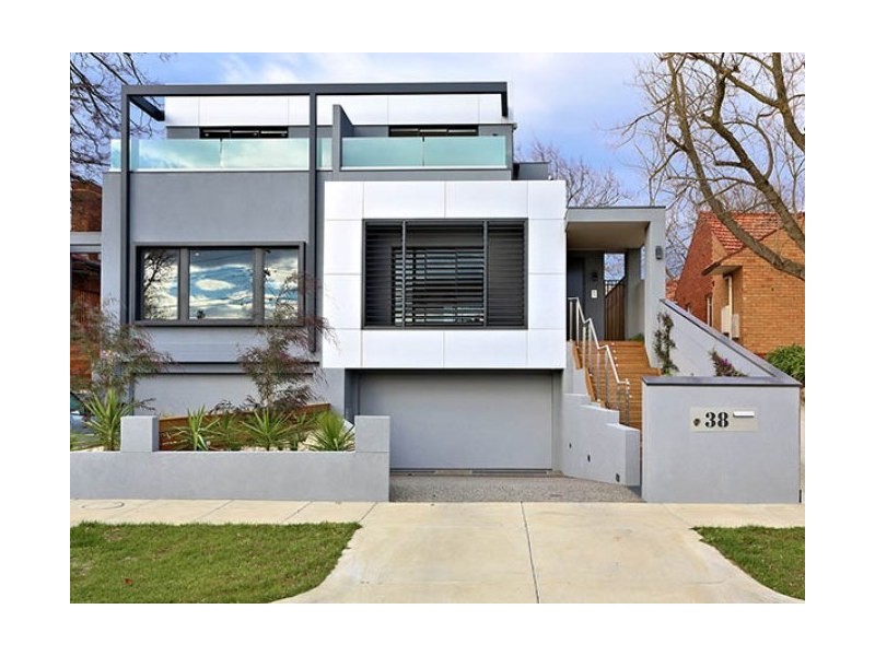 38 Clinton Street, Brighton East VIC 3187