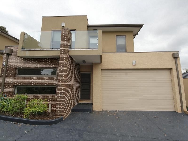 2/12 Hunter Street, Keilor VIC 3036