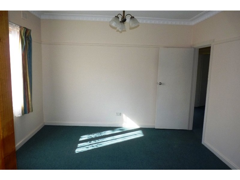 93 Haldane Road, Niddrie VIC 3042