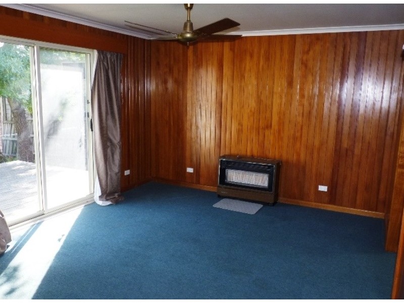 93 Haldane Road, Niddrie VIC 3042