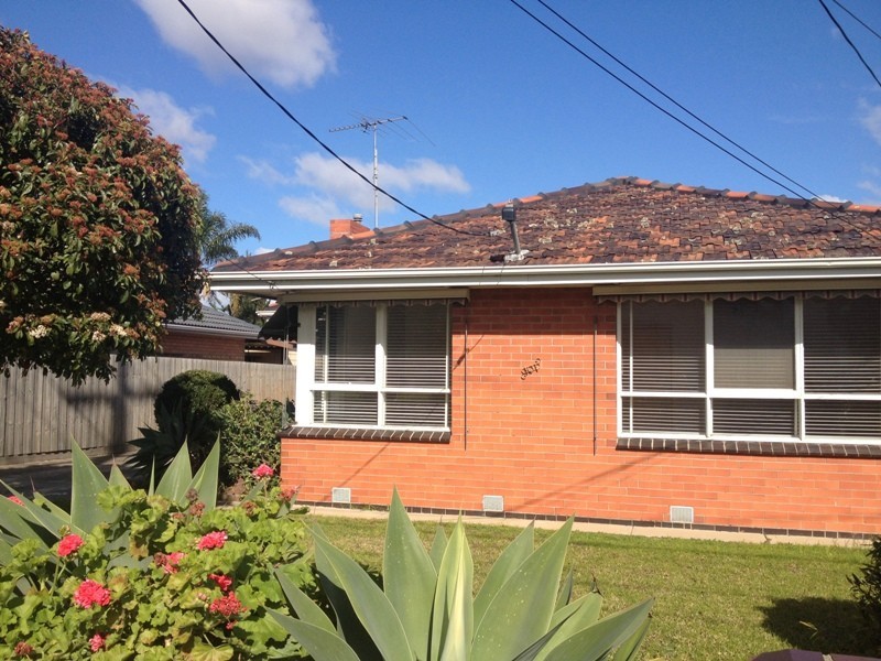 107 Moore Road, Airport West VIC 3042
