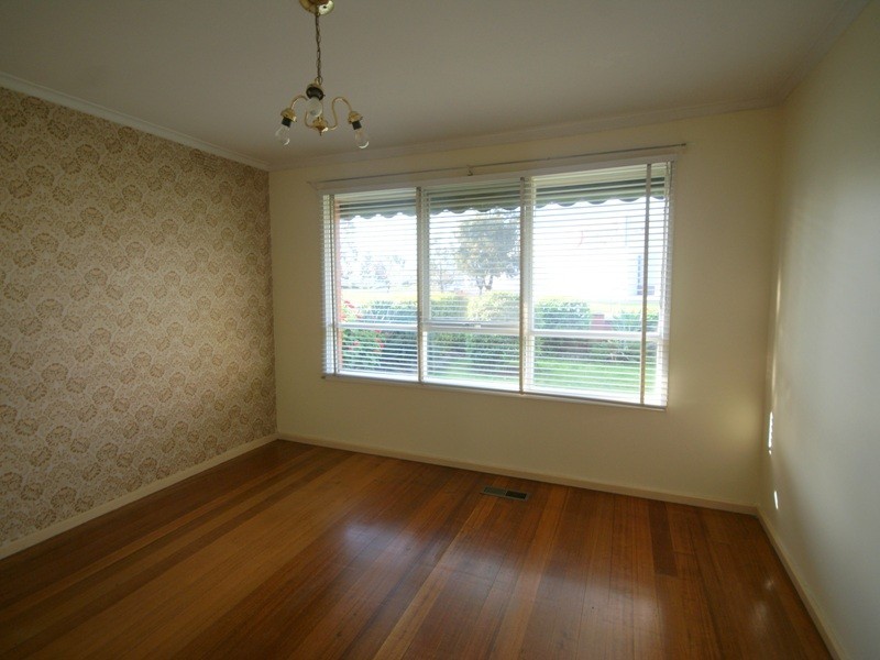107 Moore Road, Airport West VIC 3042