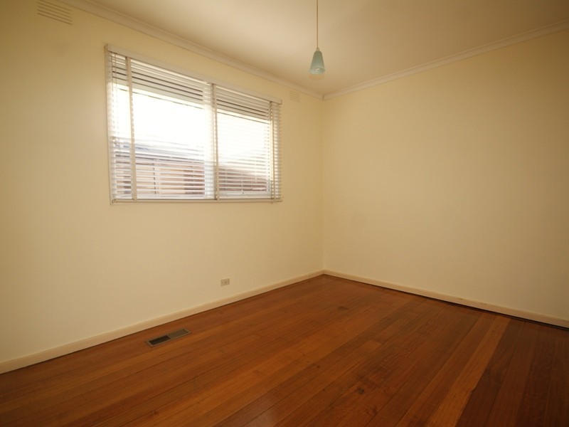 107 Moore Road, Airport West VIC 3042