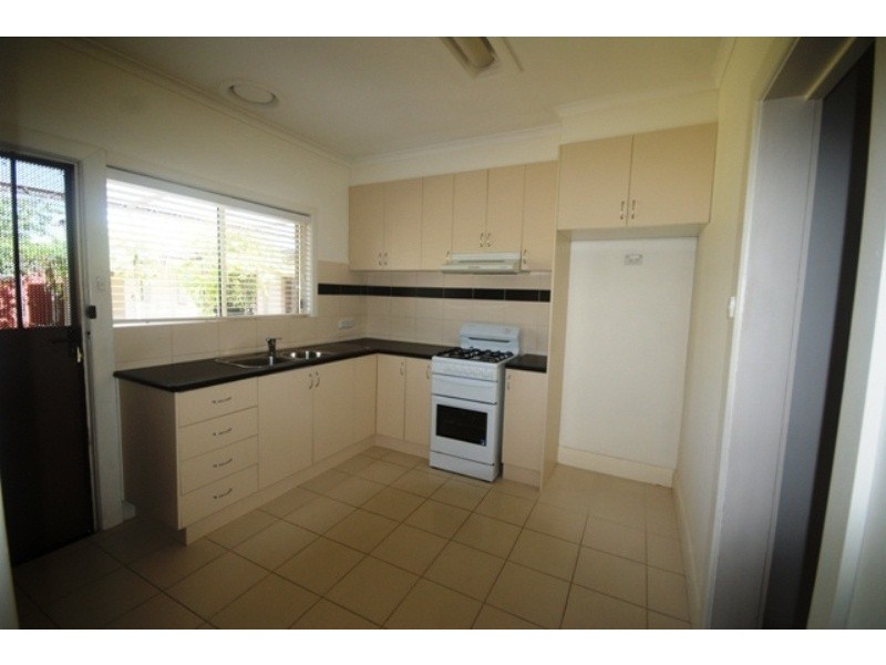 8 Sunbeam Street, Pascoe Vale VIC 3044