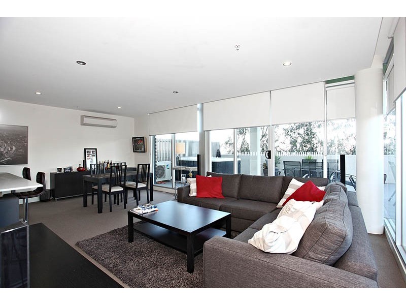 14/2 La Scala Avenue, Maribyrnong VIC 3032