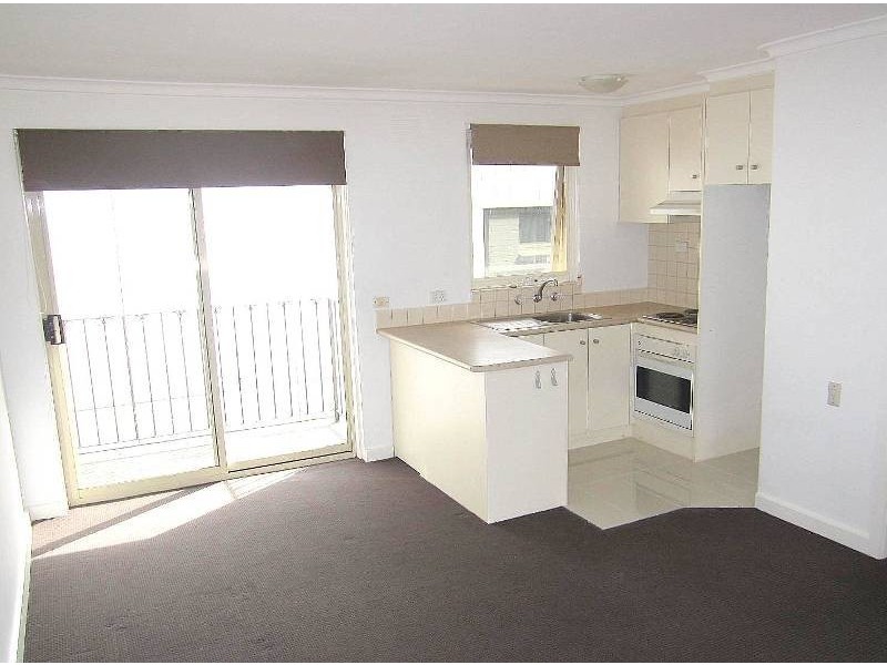 11/137A Woodlands Street, Essendon VIC 3040