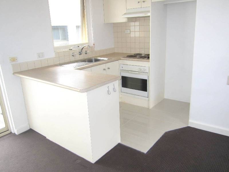 11/137A Woodlands Street, Essendon VIC 3040