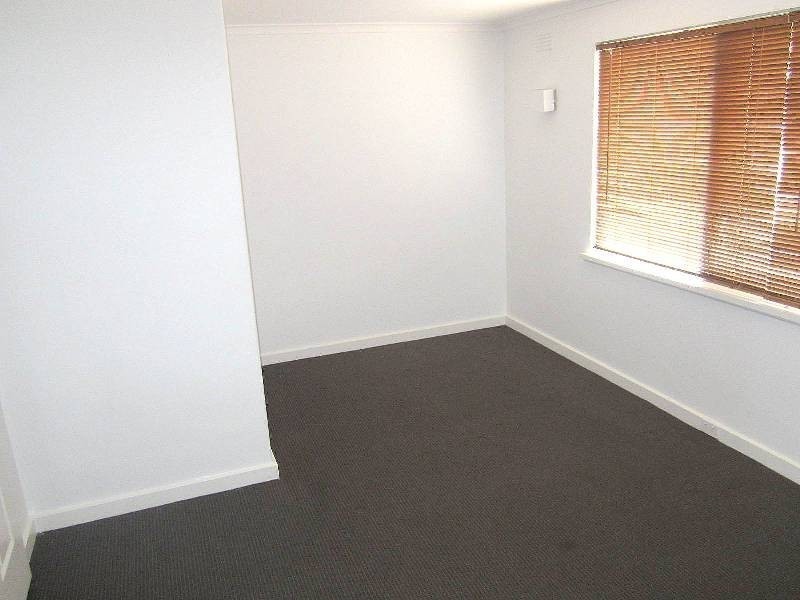 11/137A Woodlands Street, Essendon VIC 3040