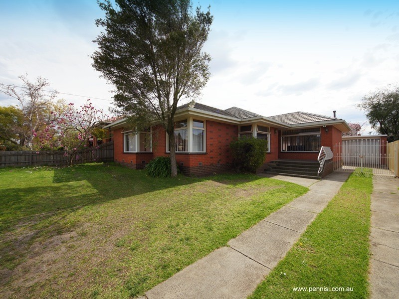 28 Patricia Street, Keilor East VIC 3033