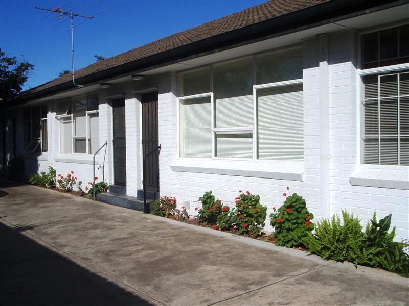 4/18 Mascoma Street, Ascot Vale VIC 3032