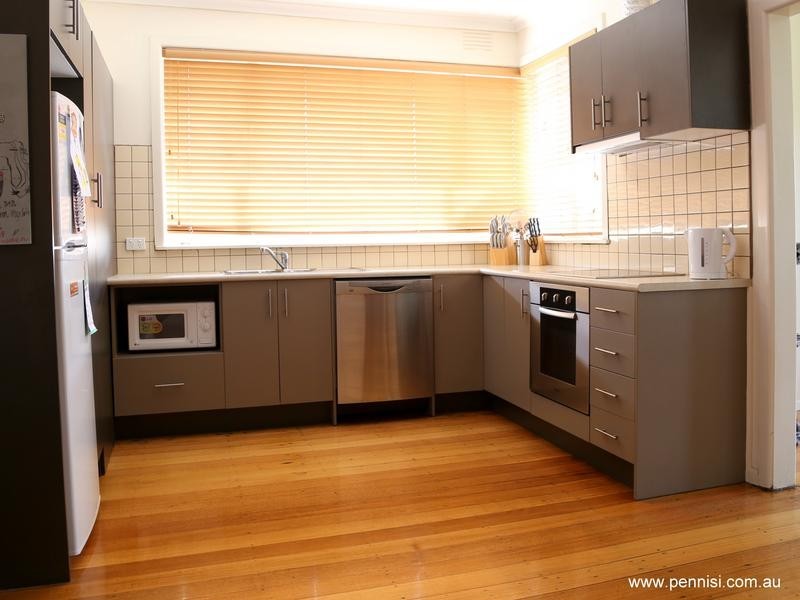 77 Victory Road, Airport West VIC 3042