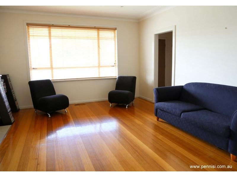 77 Victory Road, Airport West VIC 3042