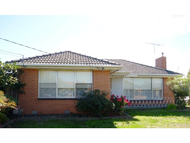 12 Roberts Street, Keilor East VIC 3033