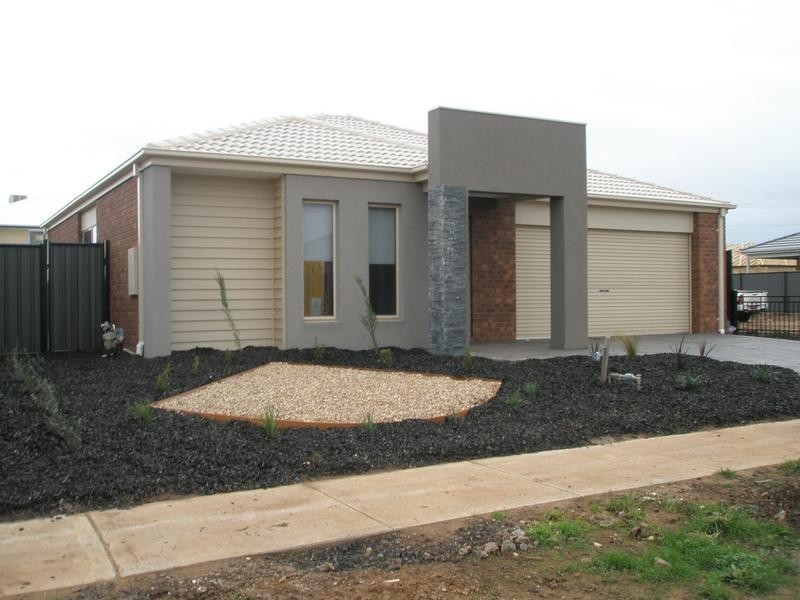 19 Sherlock Avenue, Tarneit VIC 3029