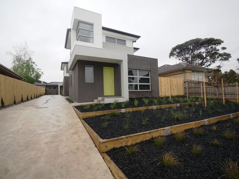 1/70 Sharps Road, Tullamarine VIC 3043