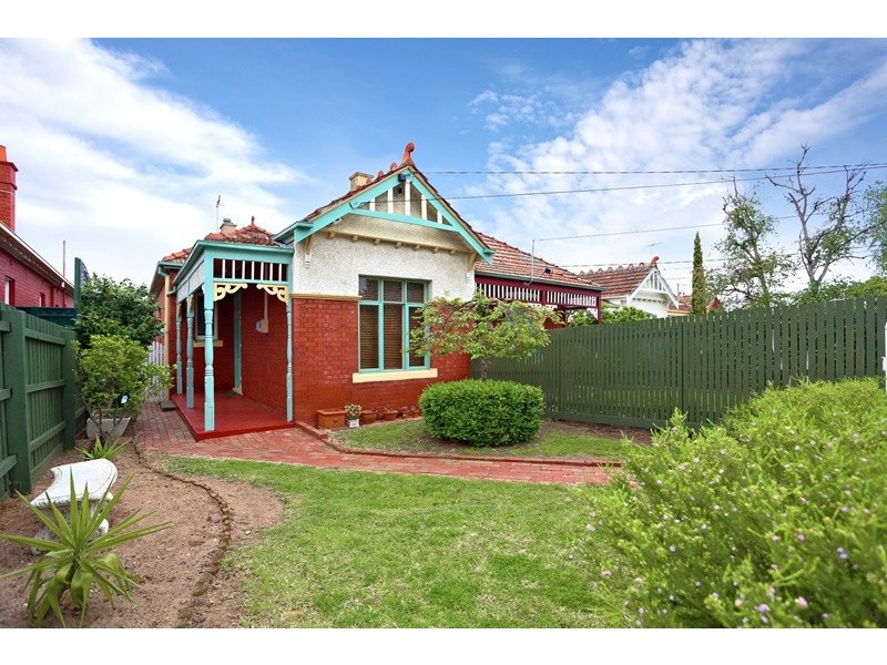 13 Flower Street, Essendon VIC 3040