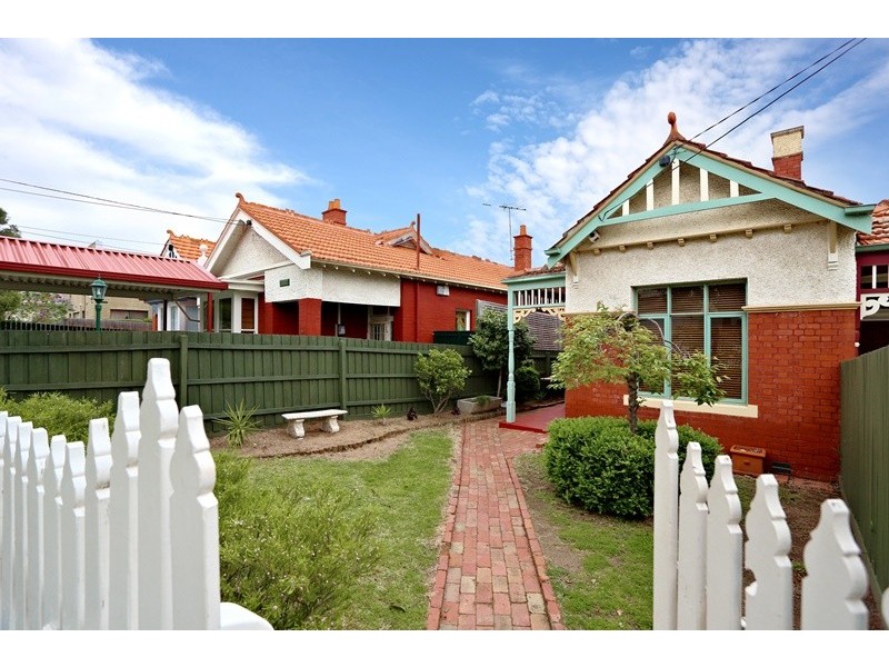 13 Flower Street, Essendon VIC 3040