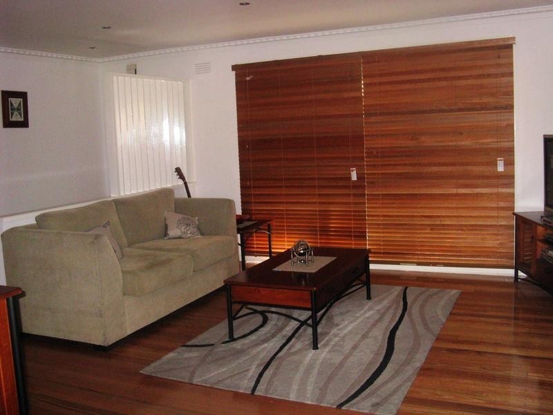 2/26 Ballater Street, Essendon VIC 3040