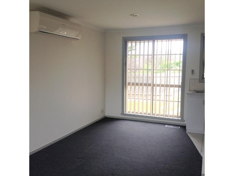 2/18 Duffy Street, Essendon VIC 3040