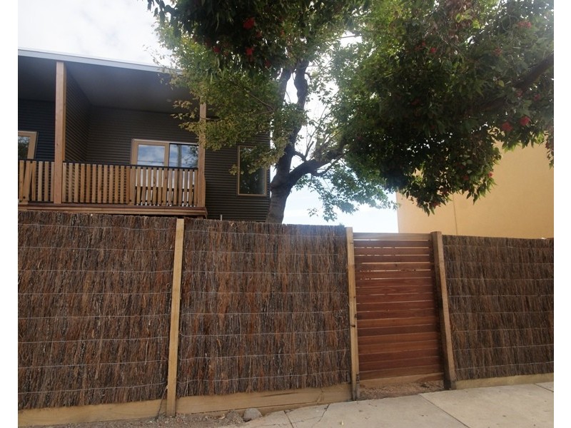 2/79 Wilson Street, Moonee Ponds VIC 3039