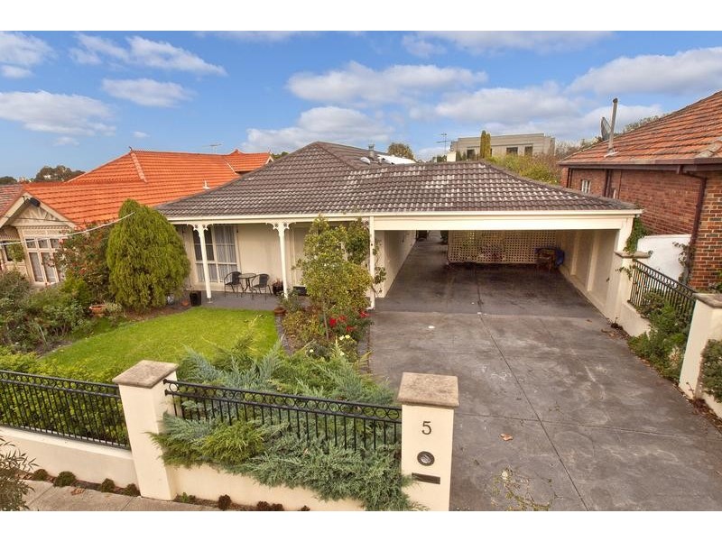 5 Orr Street, Strathmore VIC 3041