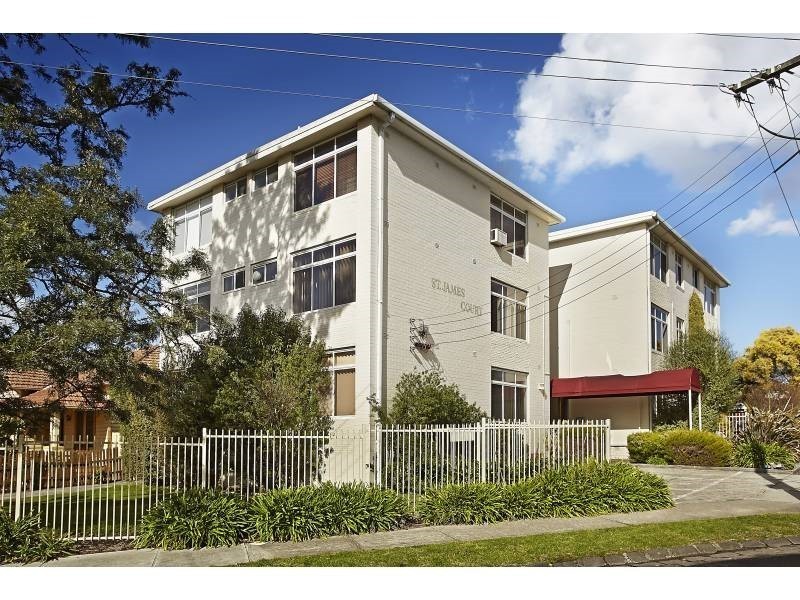 8/1 Fuller Street, Essendon VIC 3040