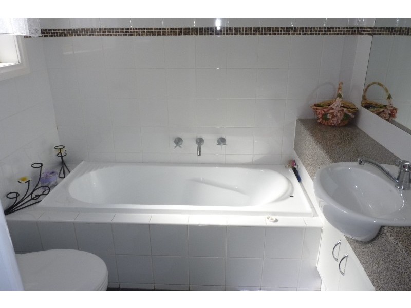 4/45 Riddell Street, Westmeadows VIC 3049