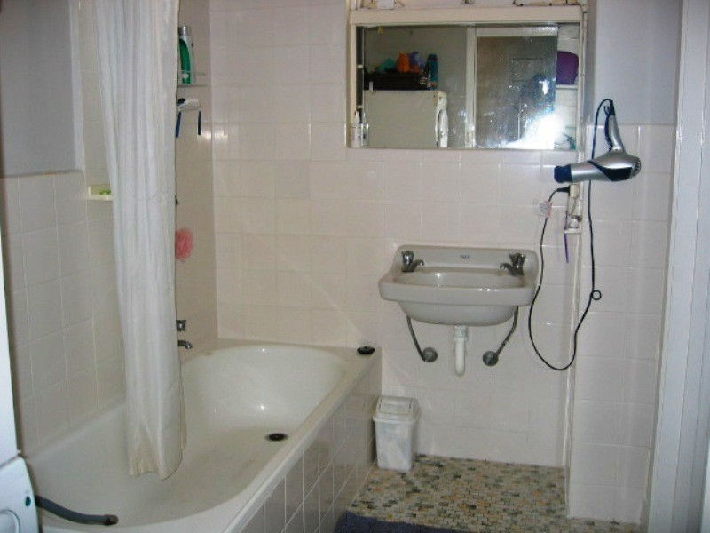 2/2 Allard Street, Brunswick West VIC 3055