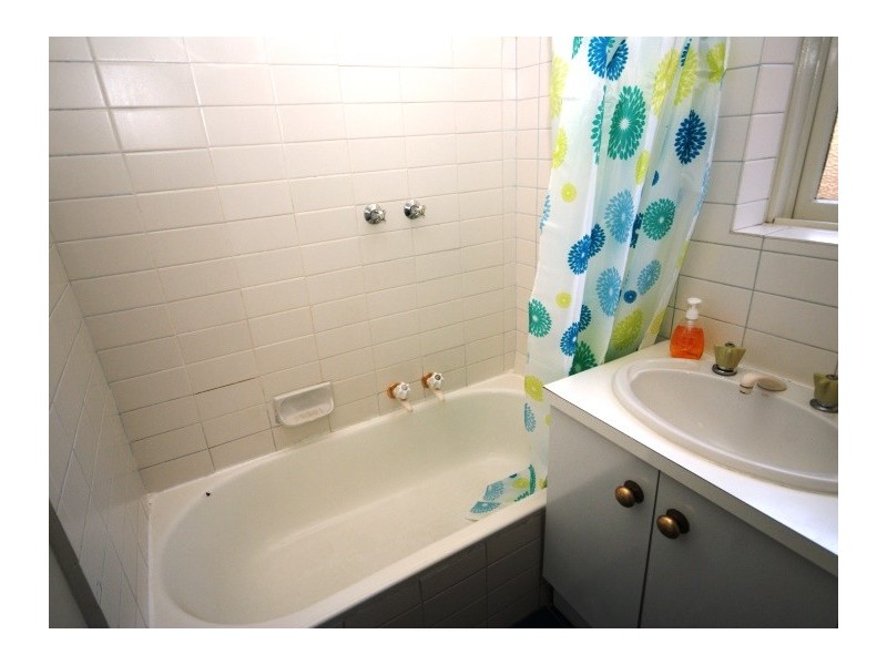 11/37 Grice Crescent, Essendon VIC 3040